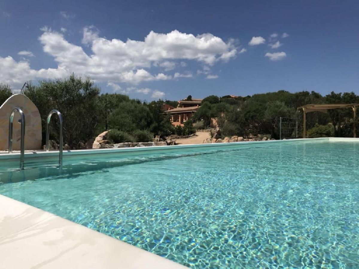 Casagliana Suite Resort Olbia Exteriör bild