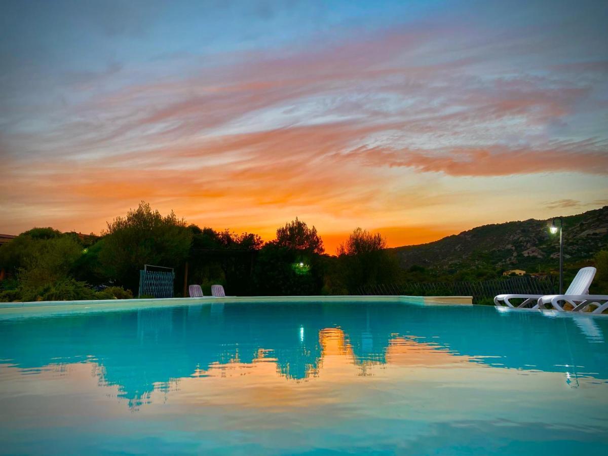 Casagliana Suite Resort Olbia Exteriör bild