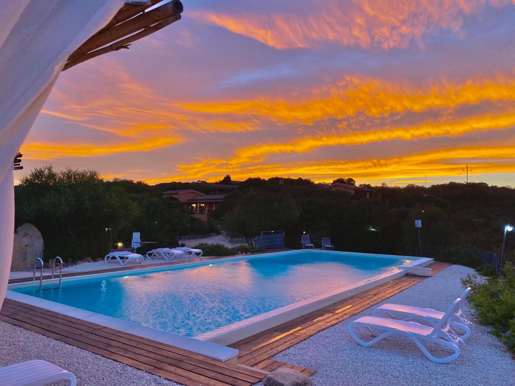 Casagliana Suite Resort Olbia Exteriör bild