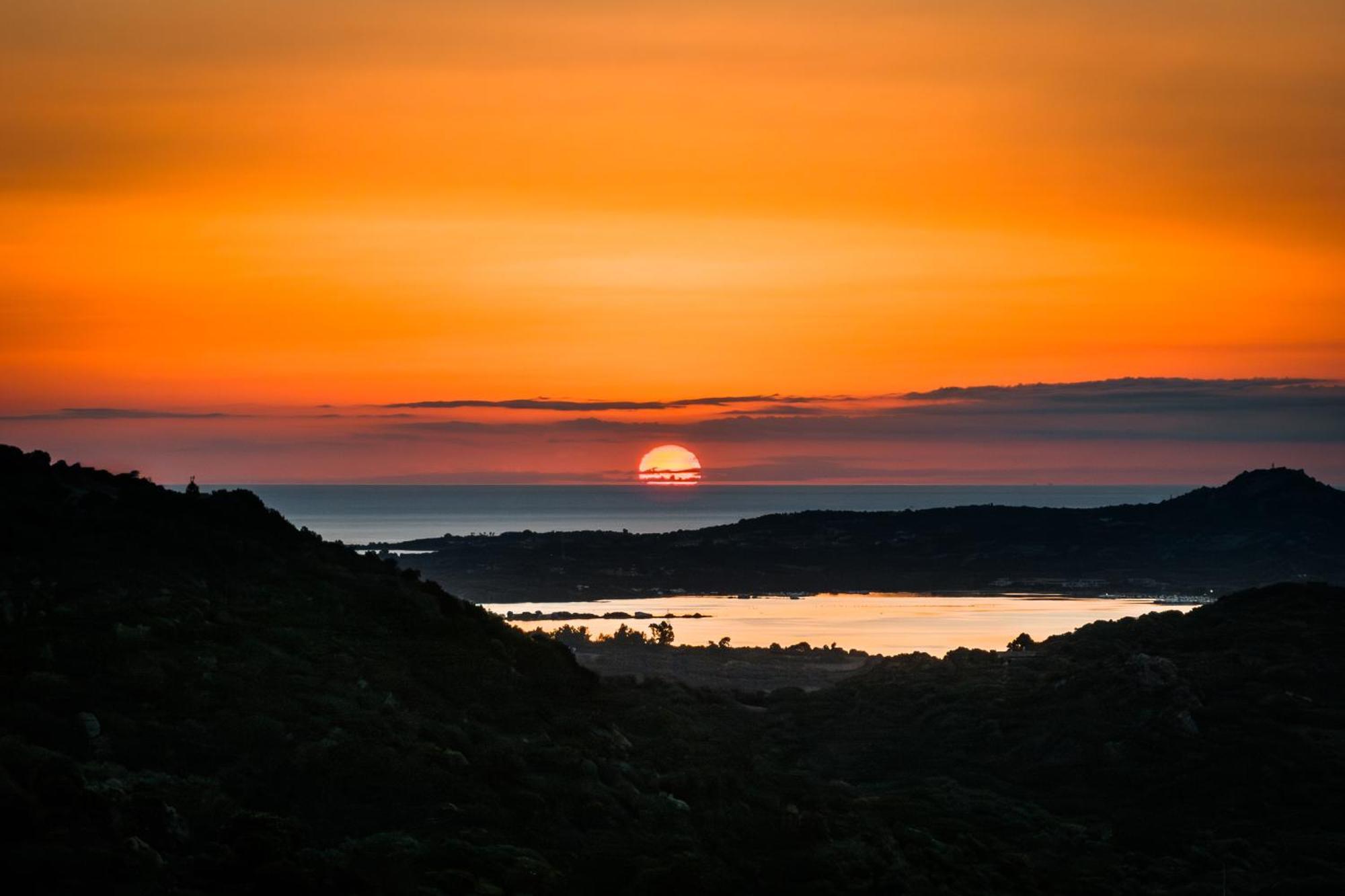 Casagliana Suite Resort Olbia Exteriör bild